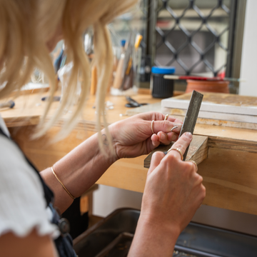 Sustainable Jewellery: Why Choosing Recycled Metals & Ethical Craftsmanship Matters